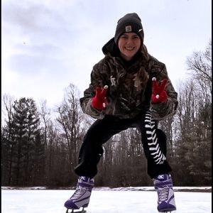 Meet your Posher, Kaylie